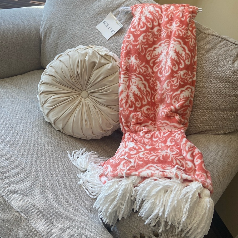 NEW! Shabby Chic Creamy White Pink Toile Paisley Tassel THROW Blanket - Picture 6 of 7